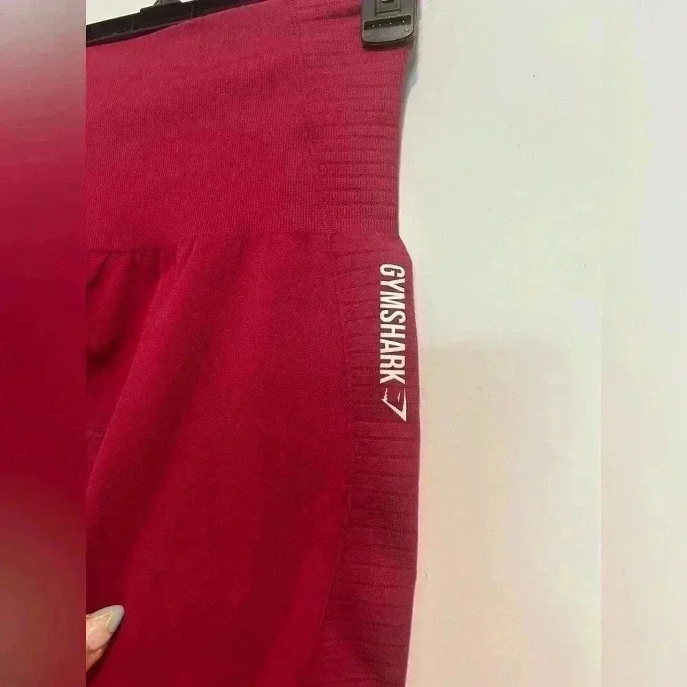 Gymshark Energy + Seamless Cropped Leggings - Size XSmall Pink